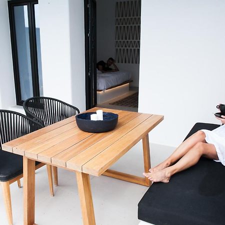 Agrari Bo Suites By Mykonos Rocks Exterior photo